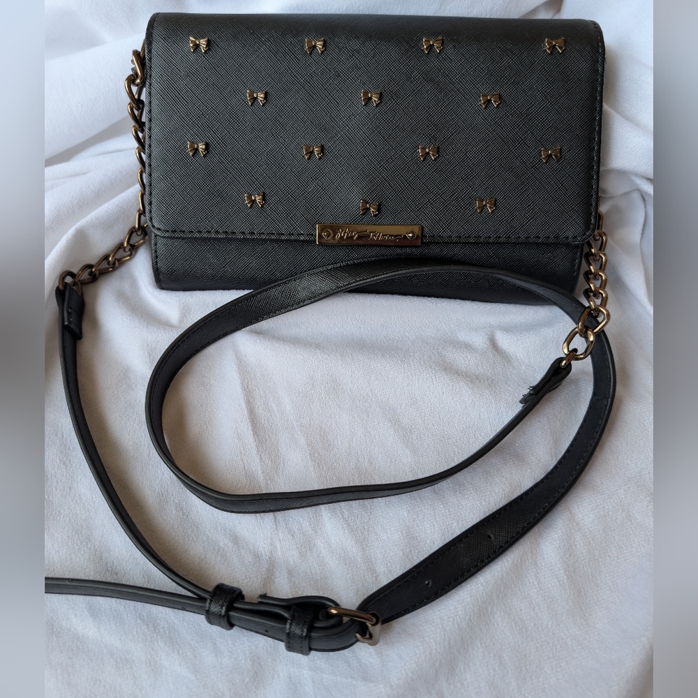 Betsey Johnson Milly Bow Cross Body Clutch Wallet